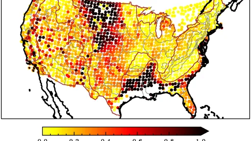 Map of the contiguous U.S. with colored dots representing delay time in each location.